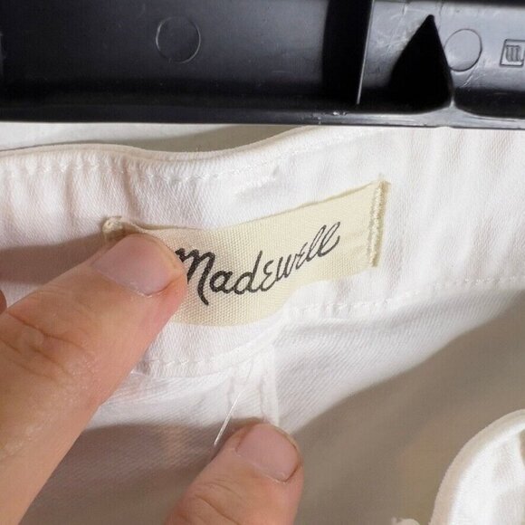 Madewell $128 Petite Curvy High-Rise Skinny Jeans in Pure White Size 33P AJ311 - Picture 3 of 7
